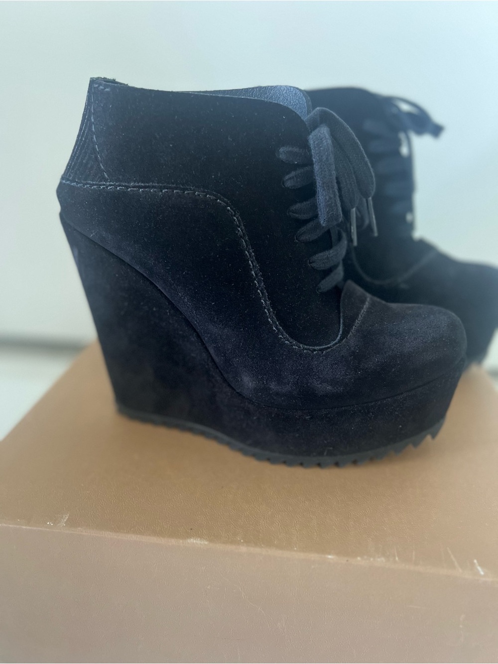 Black Suede Platform Ankle‎ Boots